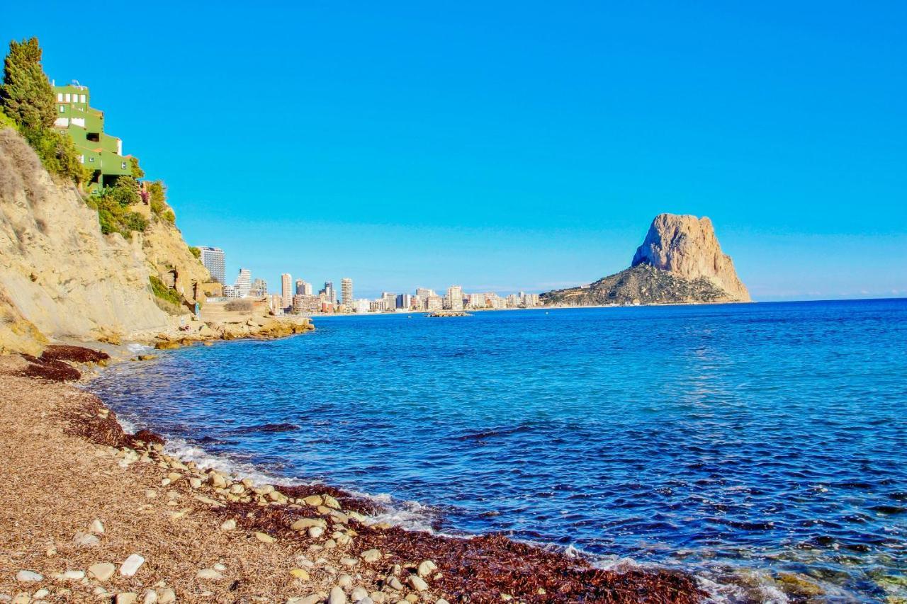 Gioia - Sea View Apartment In Calp Extérieur photo
