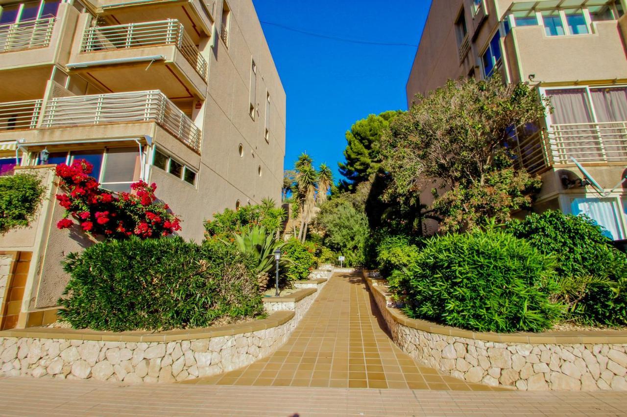 Gioia - Sea View Apartment In Calp Extérieur photo